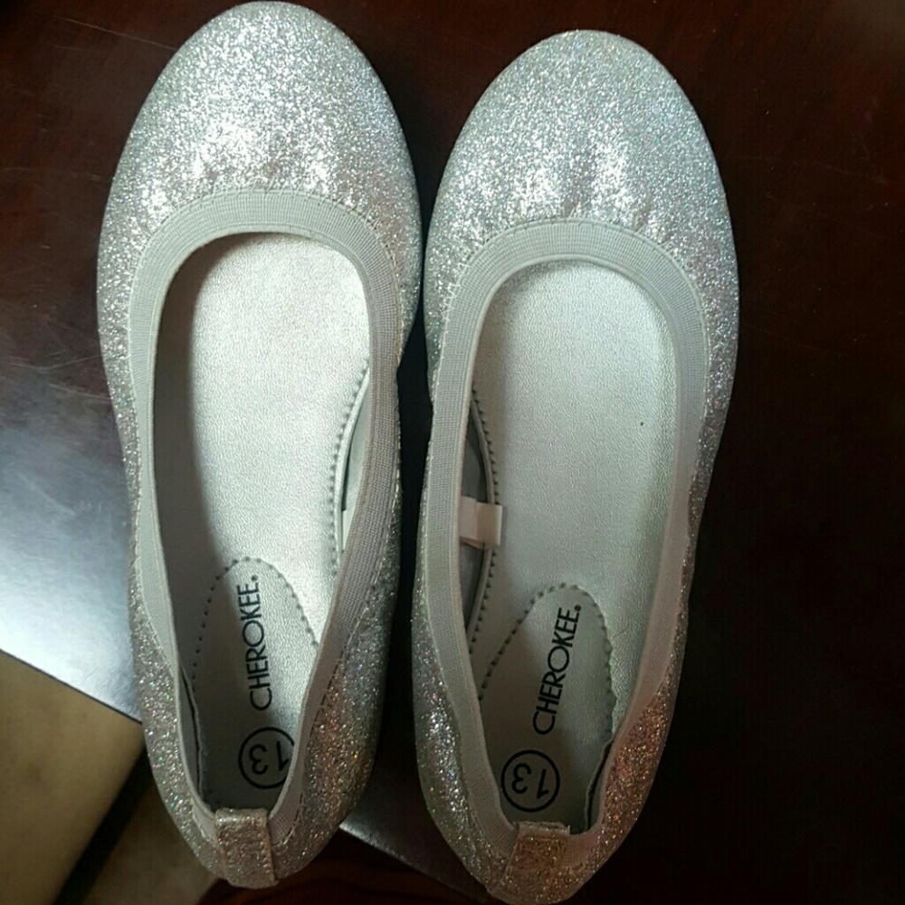 Girls dress shoes